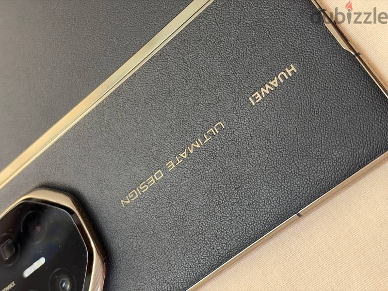 Huawei Mate XT Trifold Ultimate Edition 16gb 1TB. Excellent Condition. 3