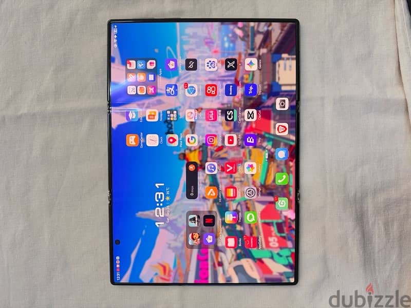 Huawei Mate XT Trifold Ultimate Edition 16gb 1TB. Excellent Condition. 7