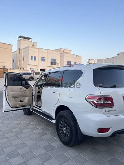 Nissan Patrol 2012