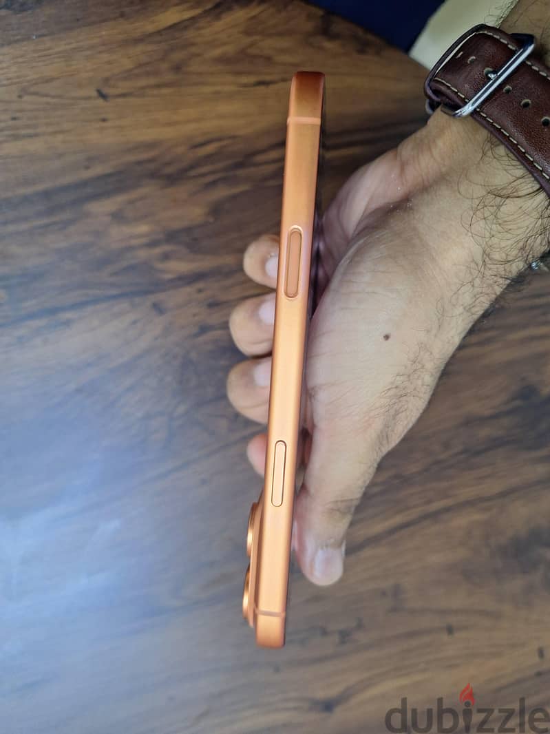Apple - iPhone 17 Pro Max 3