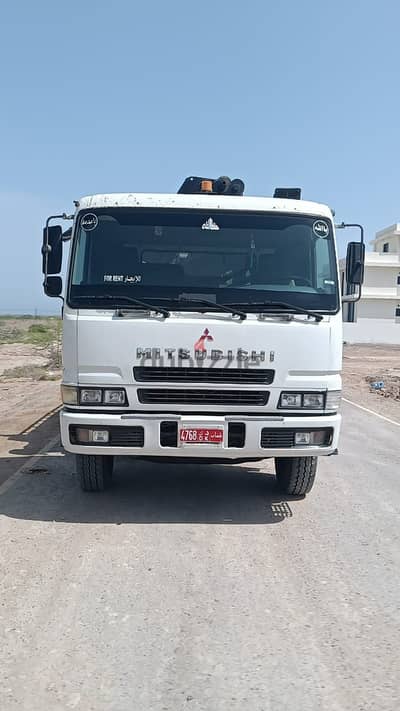 Mitsubishi 2014 with 6.2 ton hiab ctane
