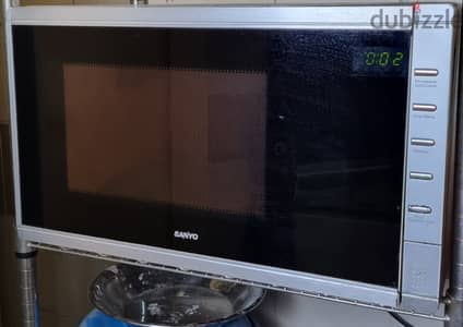 Microwave oven Sanyo for sale