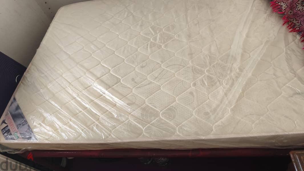 Medium bed mattress 120/190 1