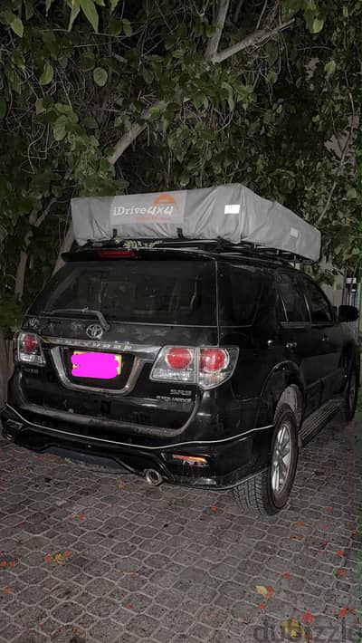 Roof tent