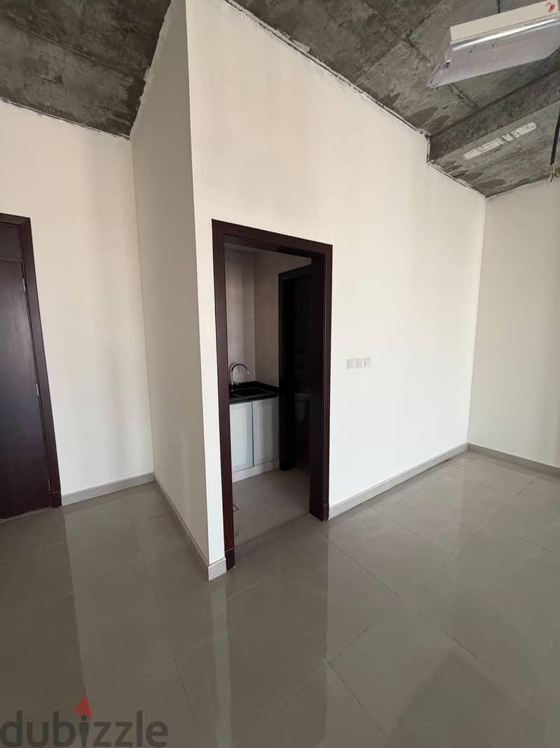 Commercial property for rent bowsher al Maha street 5