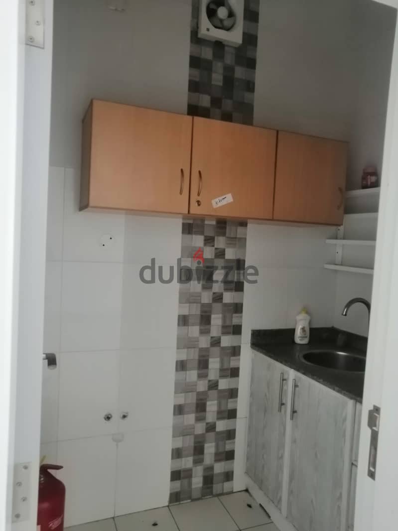 فيلا تجارية بموقع حيوي في العذيبة -Prime Independent Commercial Villa on Street 48, Al Azaiba 12