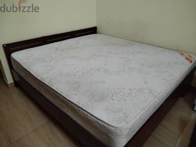 King Size bed with Mattress