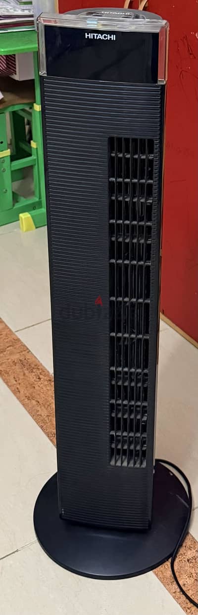 Standing fan with remote