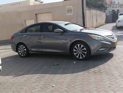 Hyundai Sonata 2012