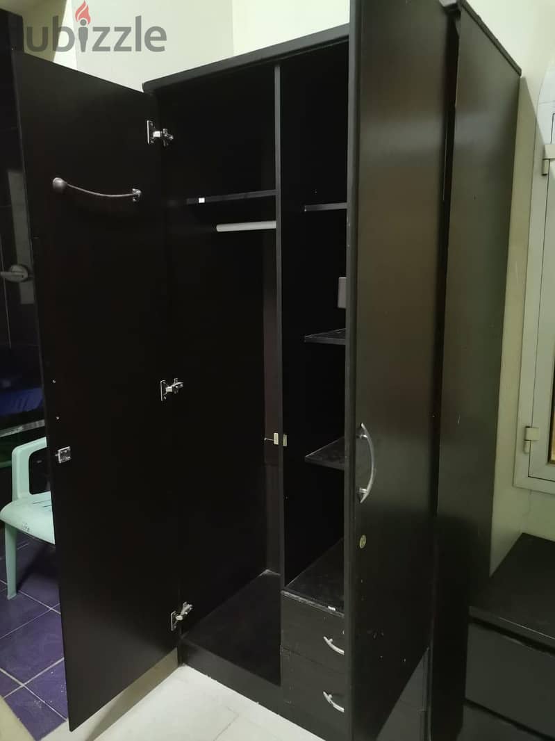 cupboard 1