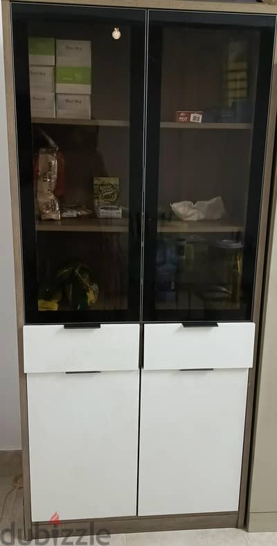 cupboard in good condition