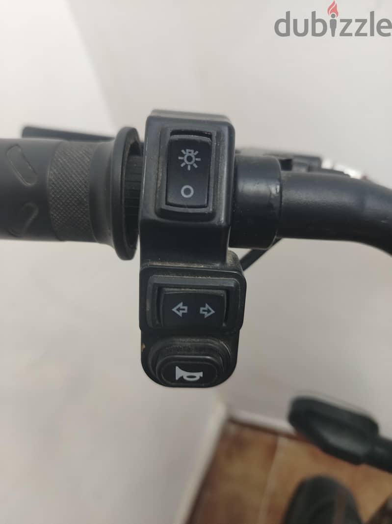 Electric E-Scooter for sale 55 OMR – Excellent Condition 7