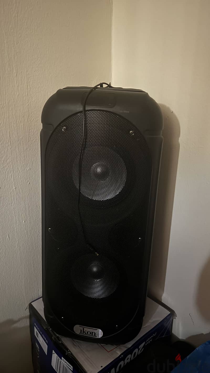 Ikon speaker 2