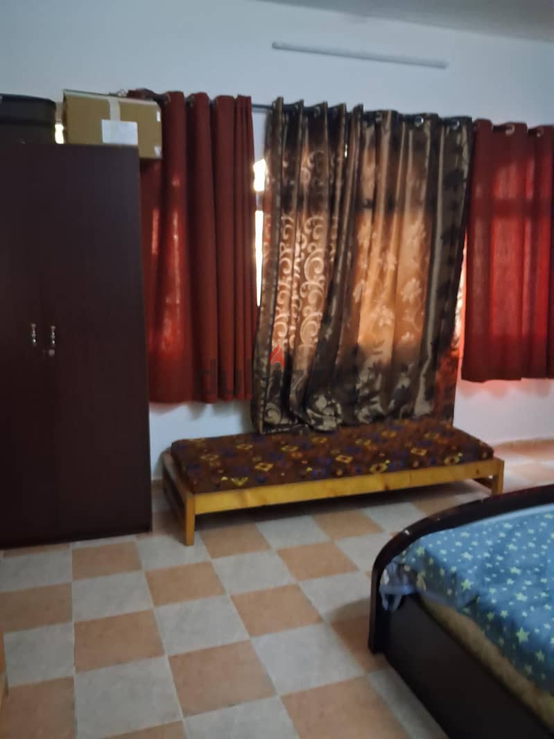 Furnished room for rent 2