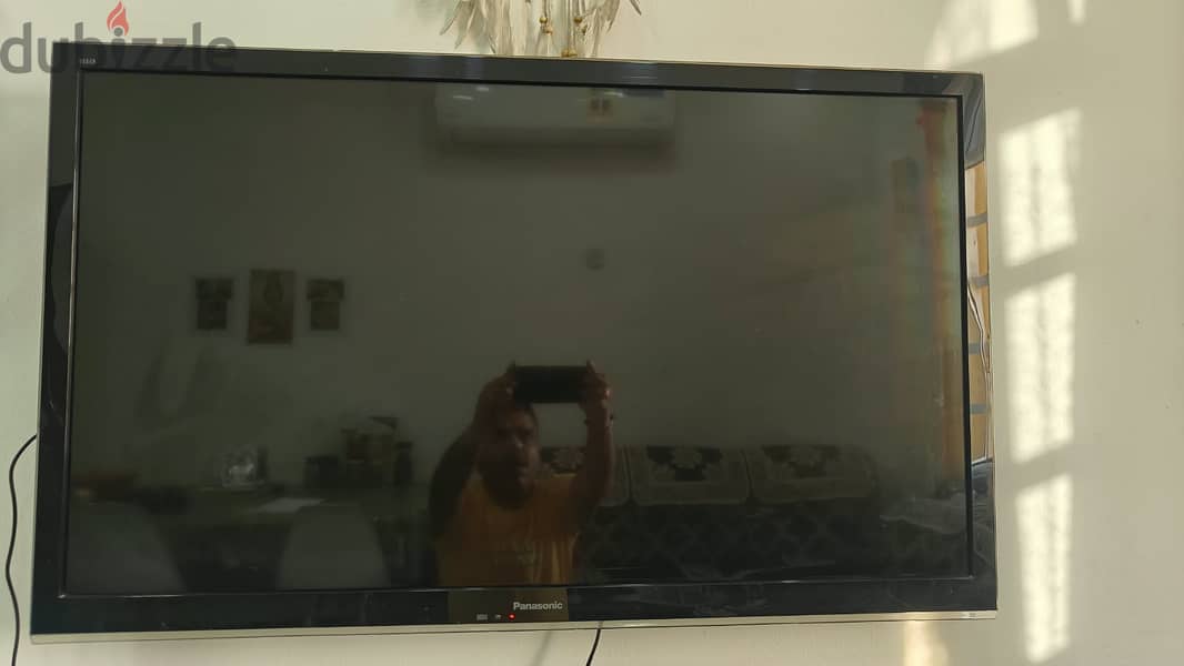 Panasonic Smart Viera 42" LED TV AND Amazon Fire TV Stick (Model: M3N6RA, 2nd Generation) 2
