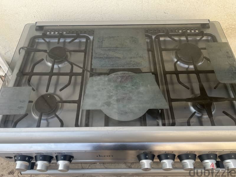 Cooking stove with oven 3