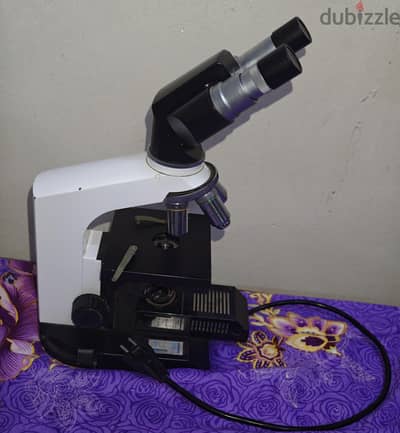 Working Nachet NS200 Binocular Microscope
