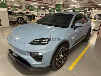 Porsche Macan 2025