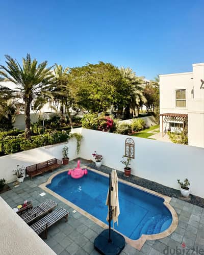 Freehold 5BR Villa in Al Mouj | فيلا ٥ غرف نوم تملك حر للأجانب بالموج