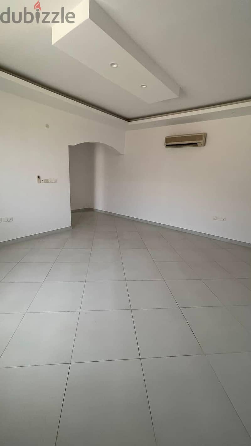 فيلا للإيجار في بوشر  Villa for rent in Bousher 6
