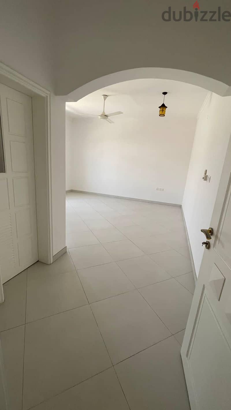 فيلا للإيجار في بوشر  Villa for rent in Bousher 9