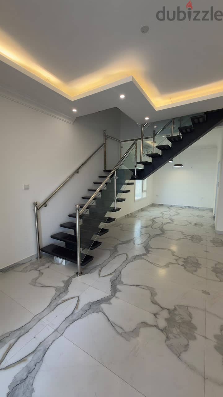 villa for rent in al hail north / فيلا للايجار في الحيل الشمالية 9