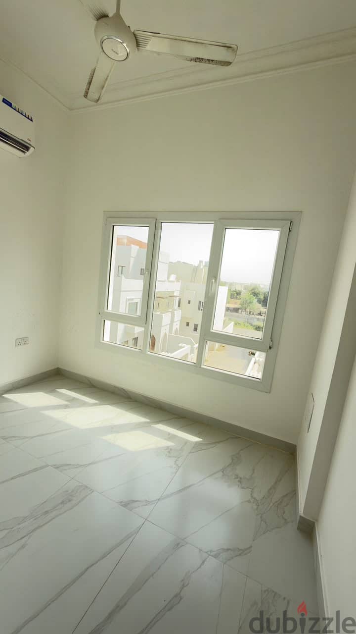 villa for rent in al hail north / فيلا للايجار في الحيل الشمالية 13