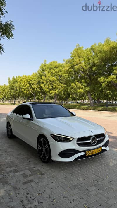 مرسيدس بنز سي 300 2022