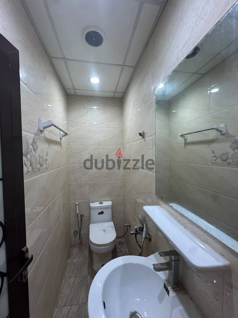 شقة للايجار في الخوض/Apartment for rent in alkhoudh 5
