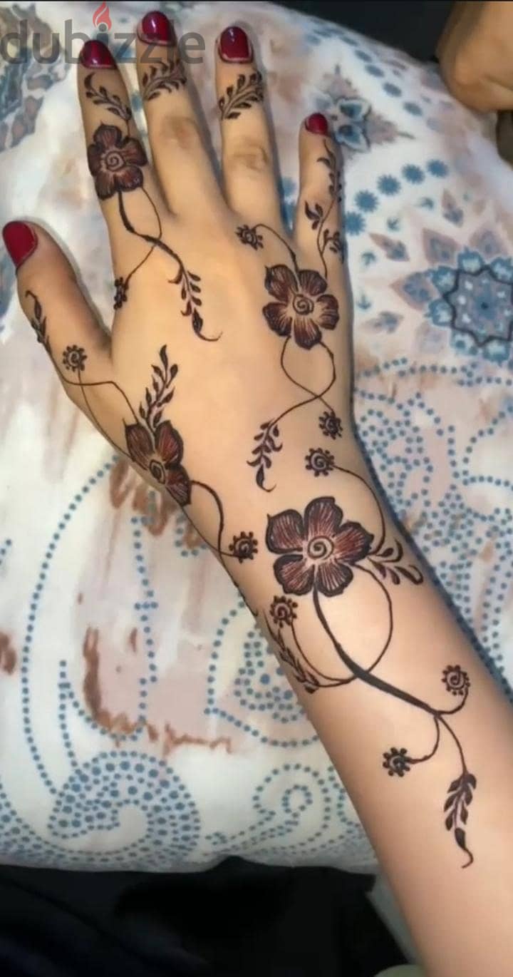 Henna Artist | Mehndi Designs in Al Kamil 1