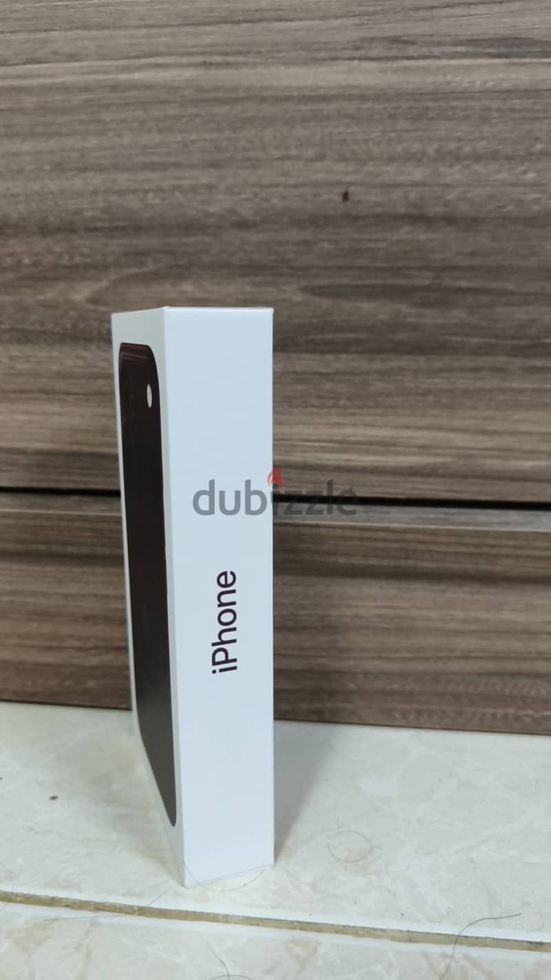 آبل - آيفون 18 برو 2
