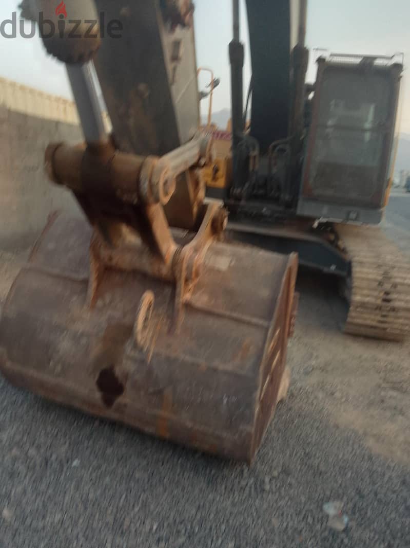 حفار فولفو 9