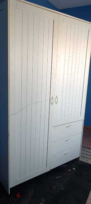 cupboard 1