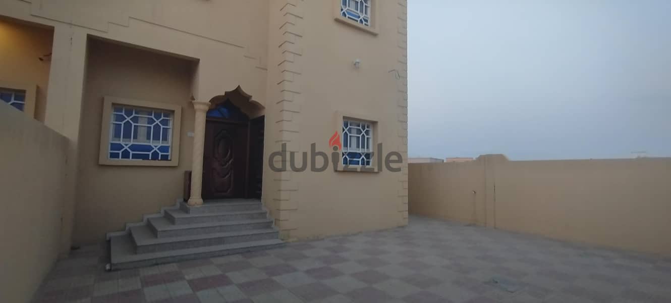 4BHK villa for rent falaj Al qabial 1