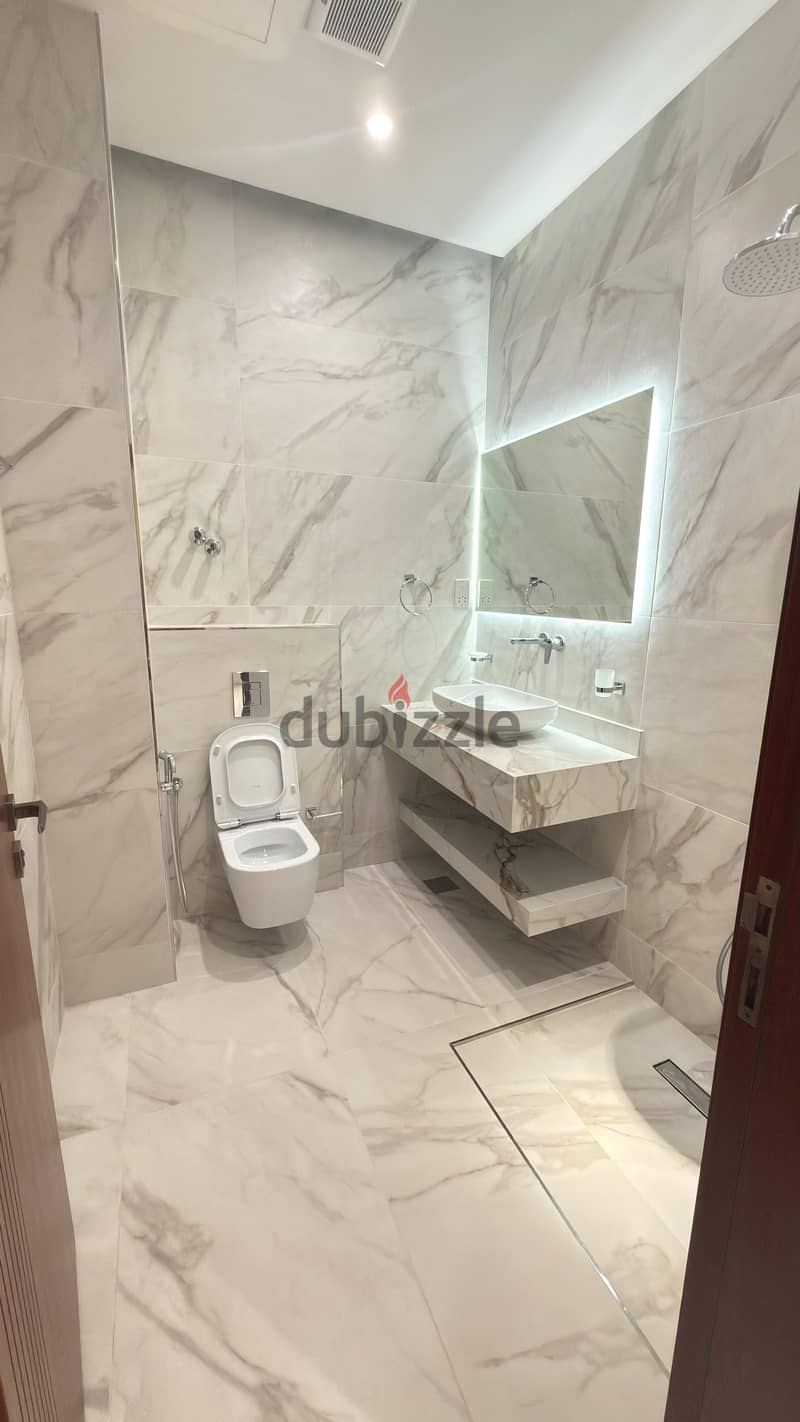 villa for rent in al mawaleh South /فيلا للايجار في الموالح الجنوبية 15