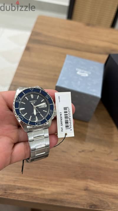 SEIKO 5 NEW ORIGINAL BLUE COLOR AUTOMATIC ساعة سيكو فايف رجالي جديده