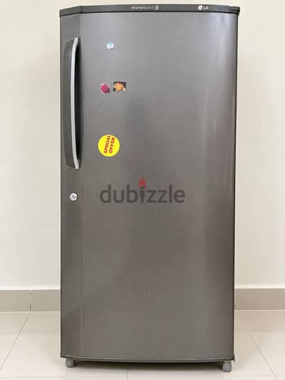 LG ExpressCool Refrigerator for Urgent Sale - 40 OMR
