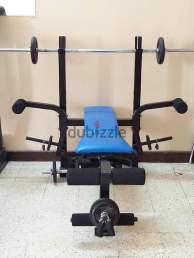 Flat bench, barbell, dumbles, etc. . ,