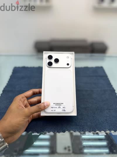 Apple - iPhone 17 Pro Max 2 TB - ايفون - Excellent and Smooth