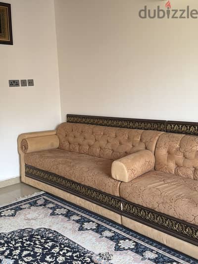 طقم كنب للبيع