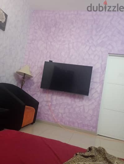 bed space for one executive