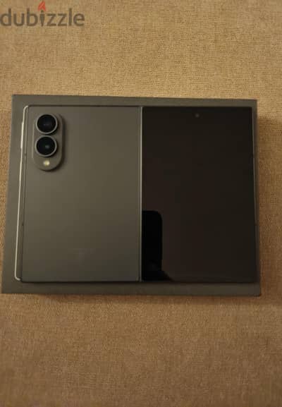 Samsung Z Fold 8