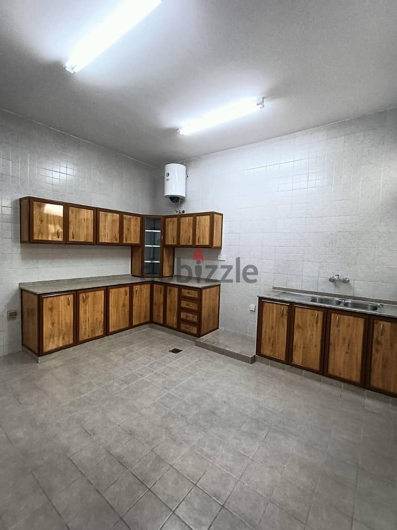 Aziba prime location 4+1 villa for rent 6