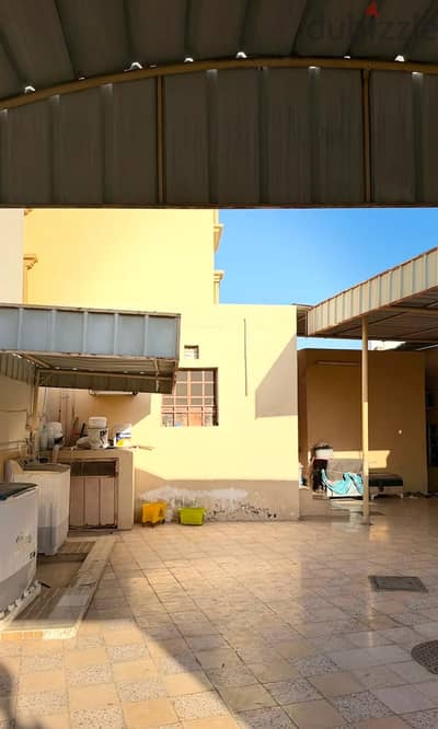  For Sale | Old House or Land in Al Hail Al Awamer North