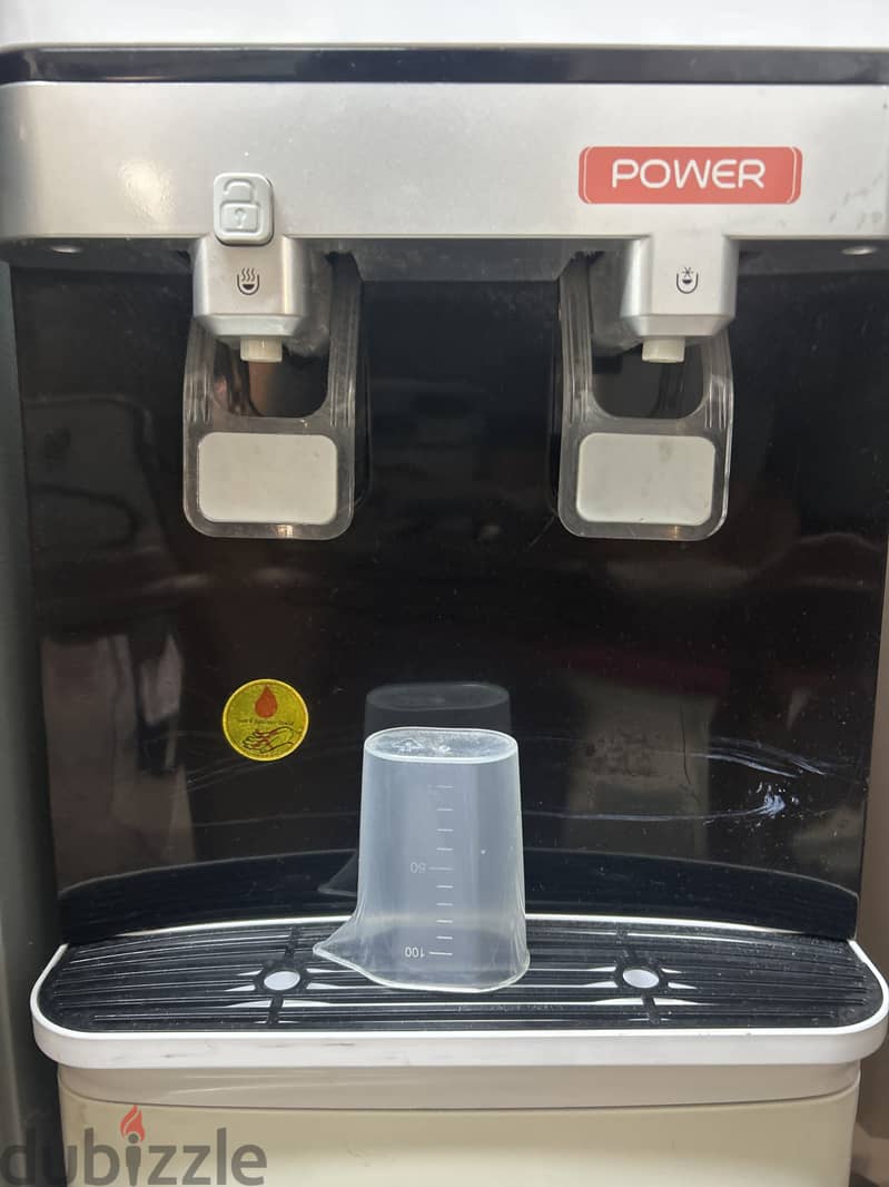 Power Water Dispensor - cool and Hot 1
