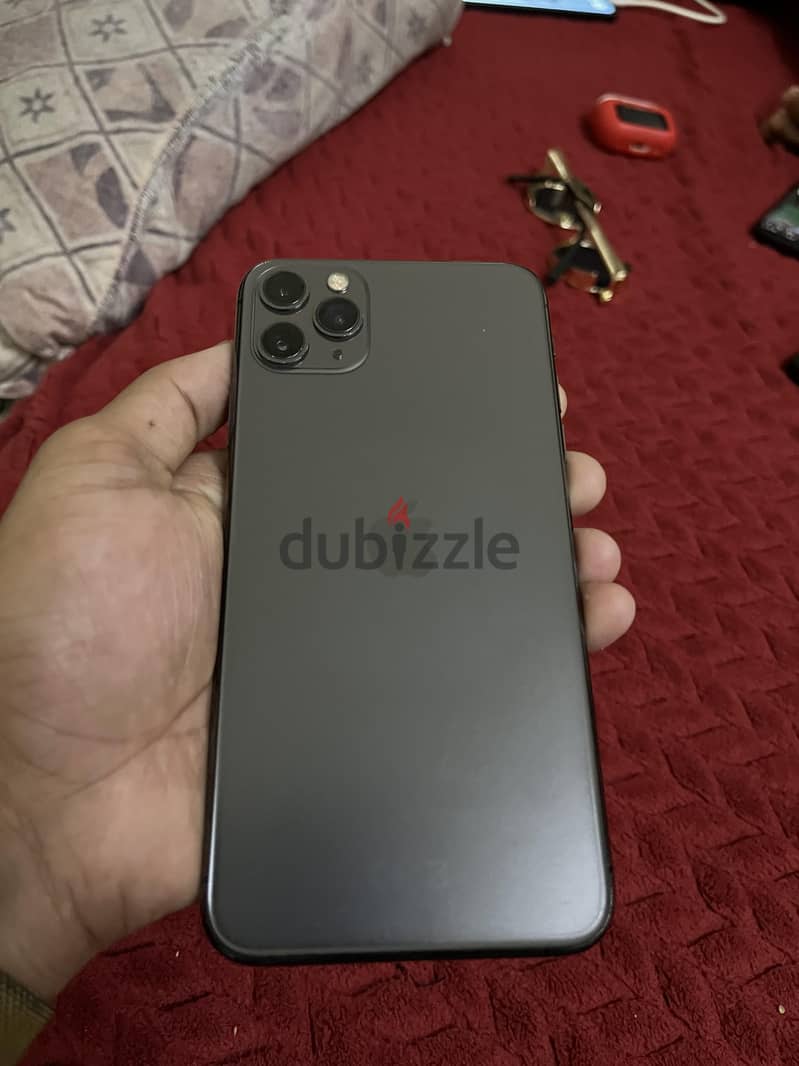 Apple - iPhone 11 Pro Max 1
