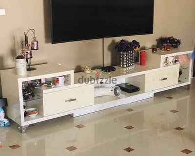 Tv unit