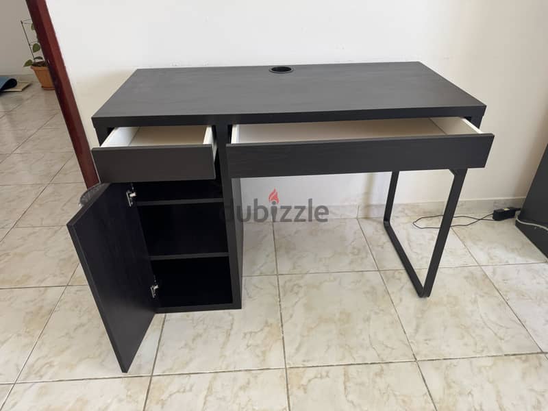 Like New computer table with chair for sale 8