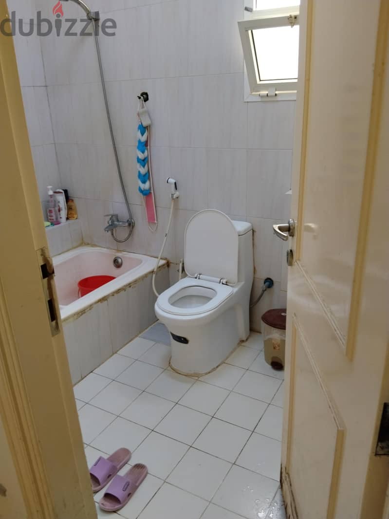 Single Big Room for 1 or 2 working lady at Azaiba 5
