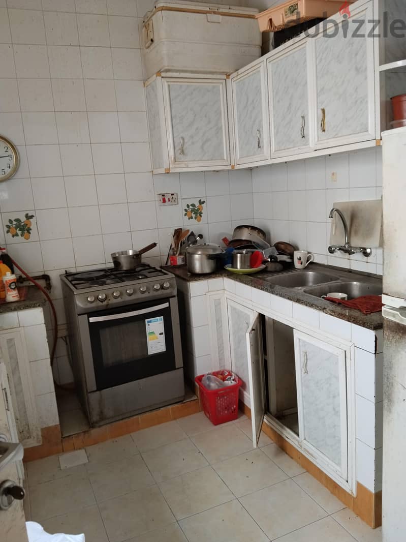 Single Big Room for 1 or 2 working lady at Azaiba 9